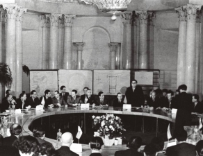 Uroczystość powołania ZIBJ - Sołtan za stołem pierwszy z lewej. Źródło: Archiwum rodzinne